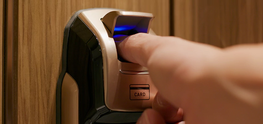 Fingerprint Door Locks Replacement in Mountain House, CA